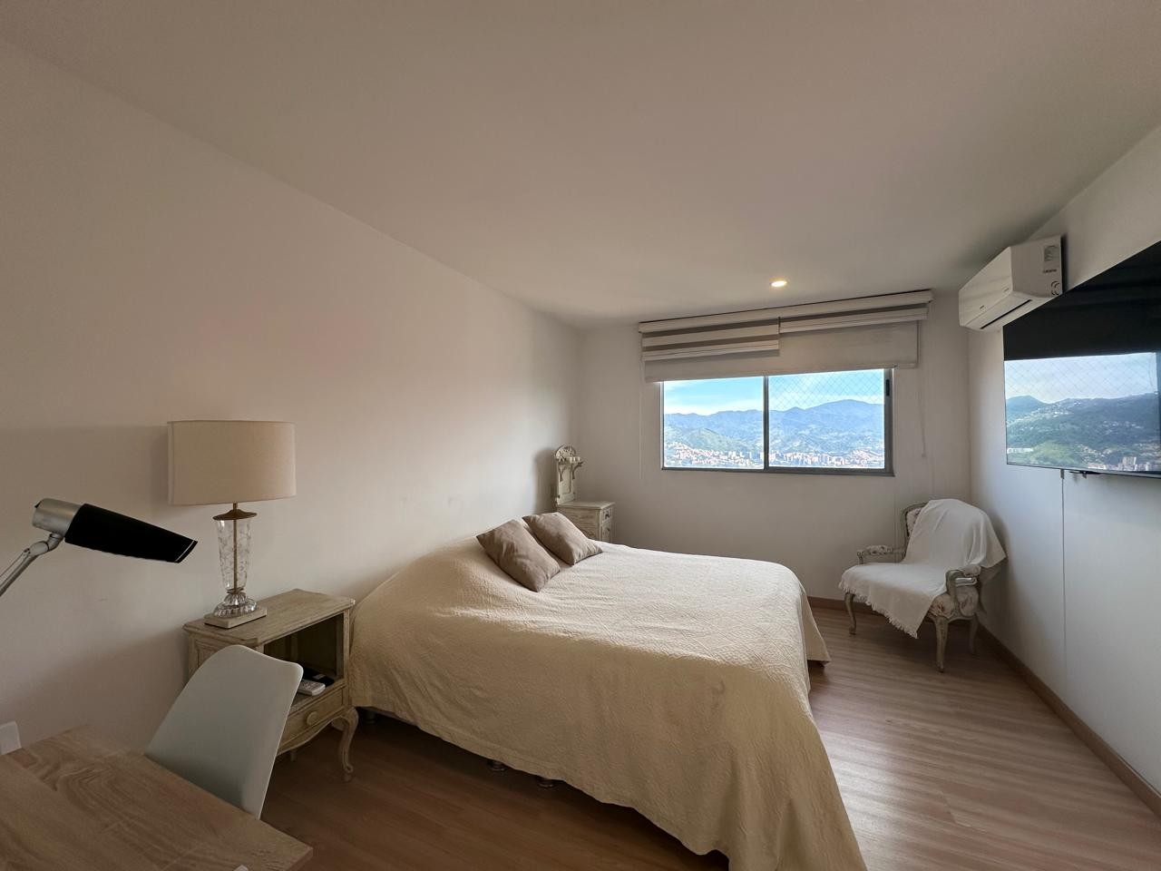 Apartamento en arriendo en El Poblado, Medellín · foto 13 de 18