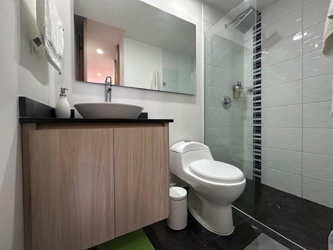 Apartamento en arriendo en El Poblado, Medellín · foto 16 de 18