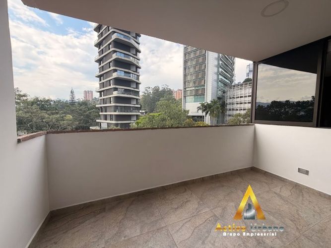 Apartamento de 3 alcobas en arriendo en La Florida, Medellín, 130 m² · foto 5 de 13