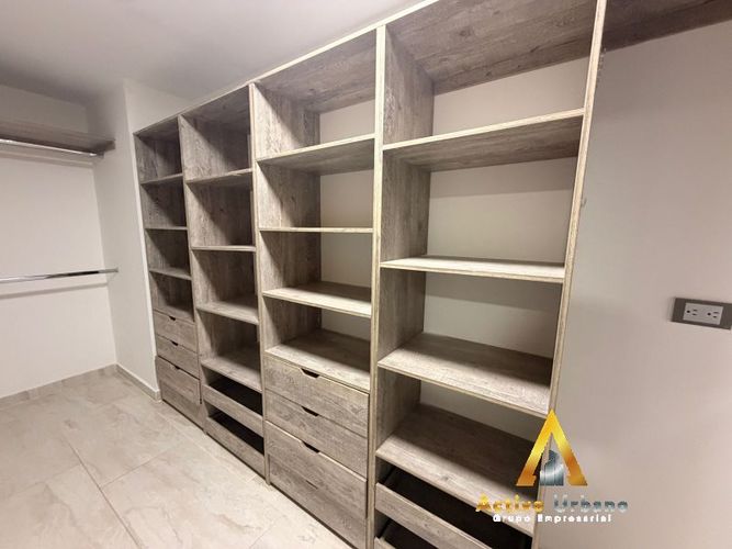 Apartamento de 3 alcobas en arriendo en La Florida, Medellín, 130 m² · foto 7 de 13
