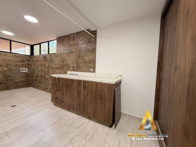 Apartamento de 3 alcobas en arriendo en La Florida, Medellín, 130 m² · foto 13 de 13