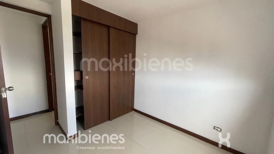 Apartamento de 3 alcobas en venta en Belén Rincón, Medellín, 67 m² · foto 10 de 13