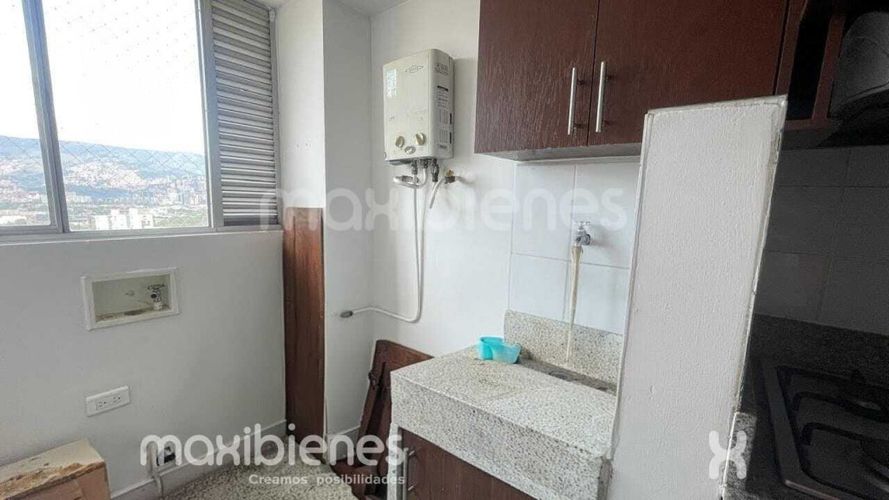 Apartamento de 3 alcobas en venta en Belén Rincón, Medellín, 67 m² · foto 13 de 13