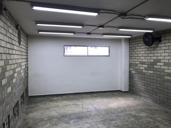 Casa de 20 alcobas en venta en Prado, Medellín · foto 21 de 24