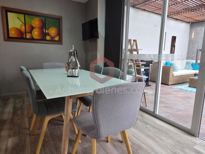 Casa de 4 alcobas en venta en Barro Blanco, Rionegro, 230 m² · foto 3 de 21