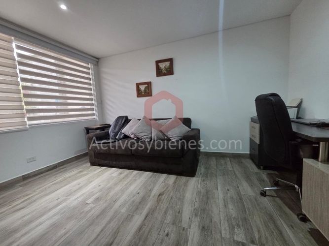 Casa de 4 alcobas en venta en Barro Blanco, Rionegro, 230 m² · foto 12 de 21
