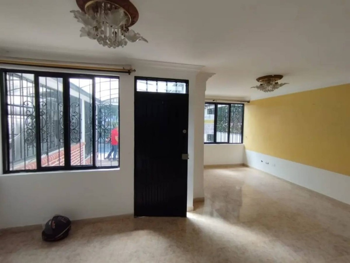 Casa en venta en Milan, Dosquebradas · foto 8 de 24
