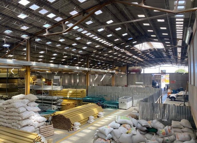 Bodega en venta en Altos De Camilo Torres, Soacha · foto 2 de 5