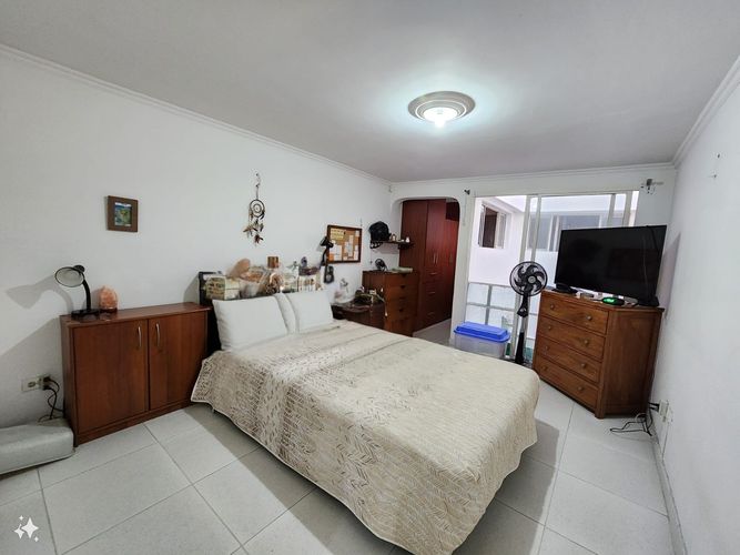 Casa de 4 alcobas en venta en La Paz, Envigado, 149 m² · foto 3 de 6