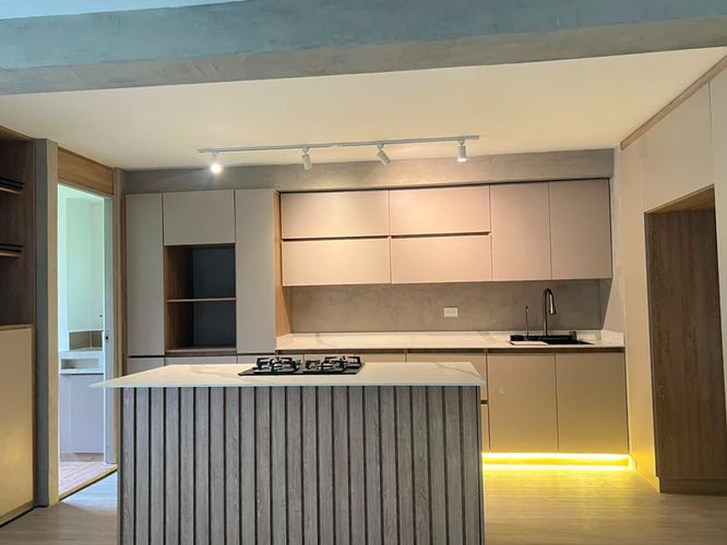 Apartamento de 3 alcobas en arriendo en El Poblado, Medellín, 83 m² · foto 4 de 13