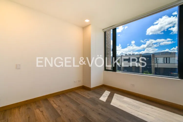 Casa de 3 alcobas en venta en La Quiebra, Rionegro, 268 m² · foto 12 de 15