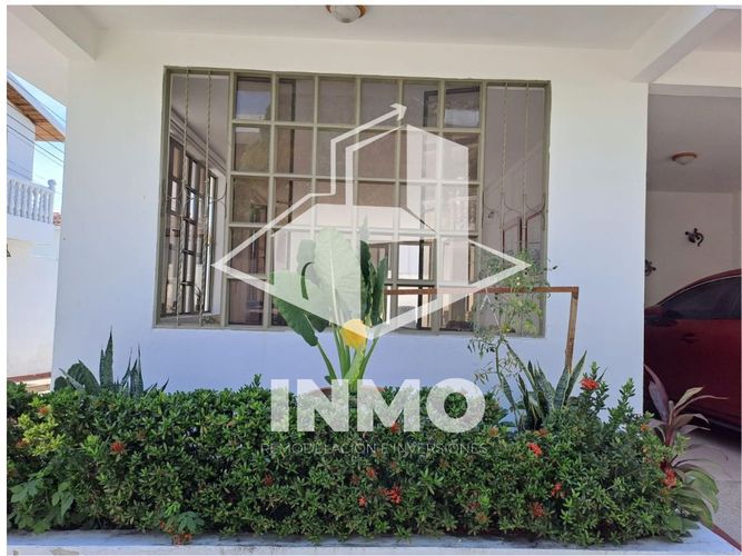 Casa de 3 alcobas en venta en Murillo Toro, Girardot, 180 m² · foto 2 de 21