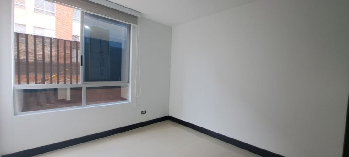 Apartamento de 3 alcobas en venta en Ciudad Jardin, Cali, 93 m² · foto 18 de 23
