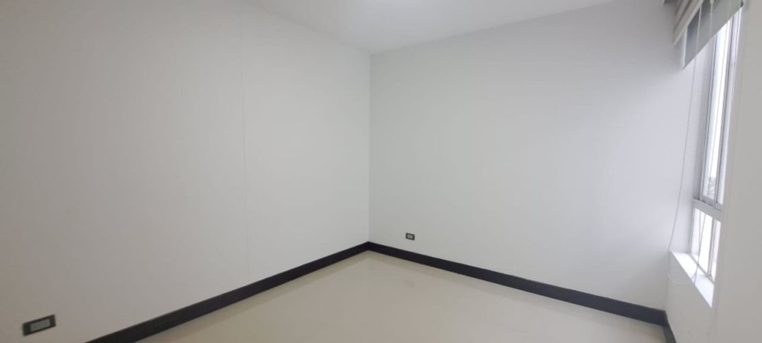 Apartamento de 3 alcobas en venta en Ciudad Jardin, Cali, 93 m² · foto 22 de 23