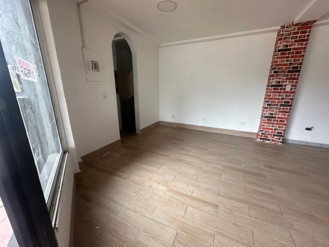 Local en arriendo en Avenida Centenario, Armenia, 110 m² · foto 2 de 24