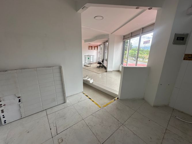 Local en arriendo en Avenida Centenario, Armenia, 110 m² · foto 23 de 24