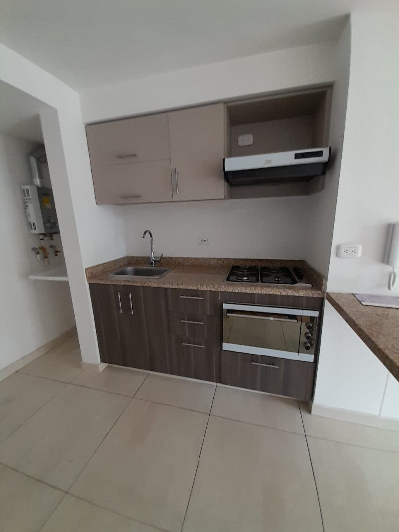 Apartamento en venta en Primavera Occidental - Puente Aranda, Bogotá · foto 2 de 8