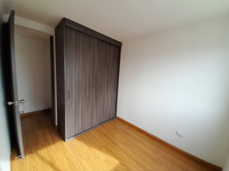 Apartamento en venta en Primavera Occidental - Puente Aranda, Bogotá · foto 4 de 8