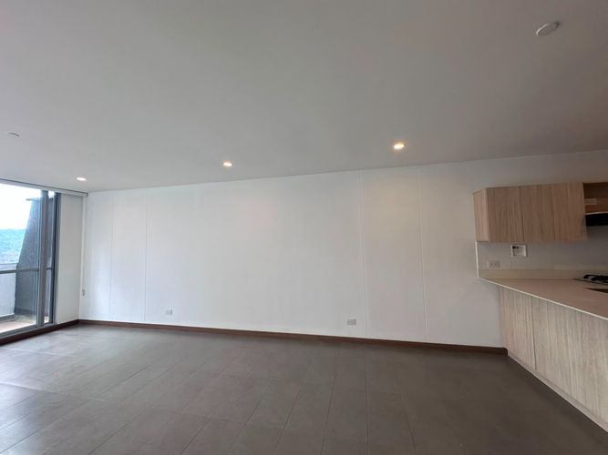 Apartamento de 1 alcoba en arriendo en El Poblado, Medellín, 78 m² · foto 4 de 15