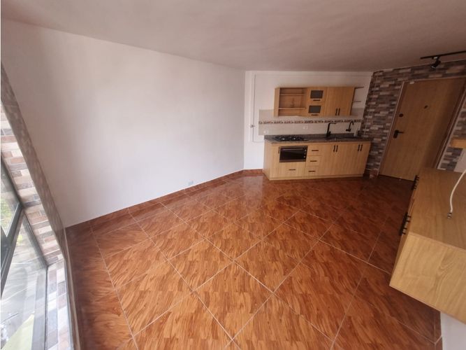 Apartaestudio en venta en Bolivariana, Medellín, 35 m² · foto 3 de 8