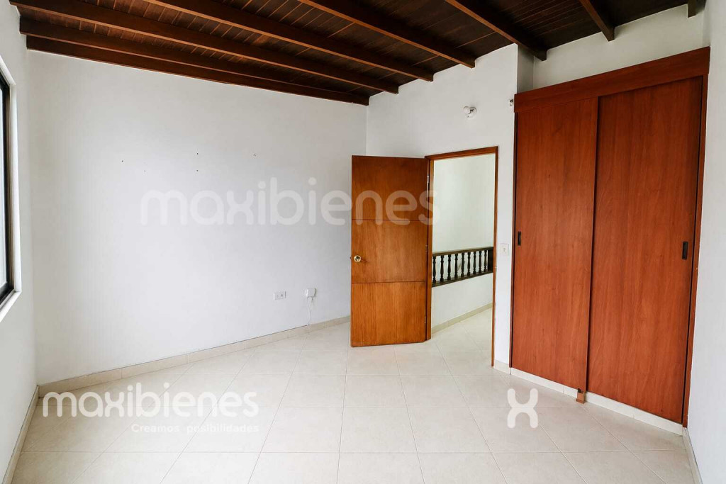 Apartamento en venta en Calasanz, Medellín · foto 5 de 8