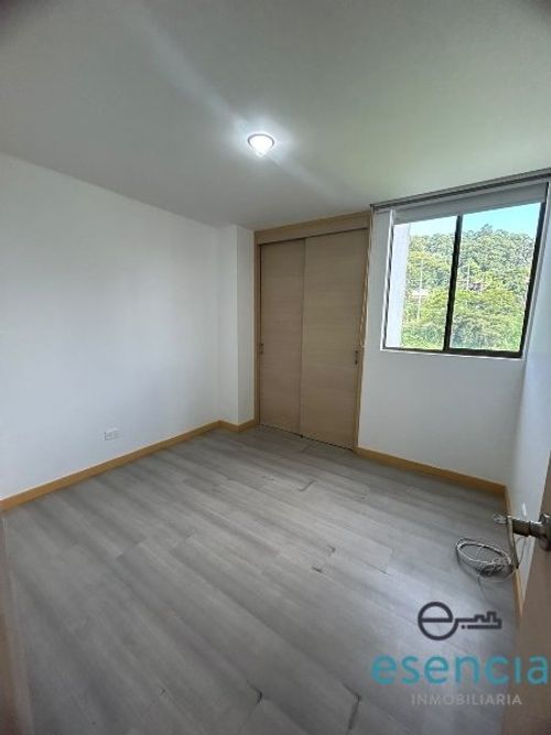 Apartamento de 3 alcobas en arriendo en Castropol, Medellín, 80 m² · foto 11 de 16