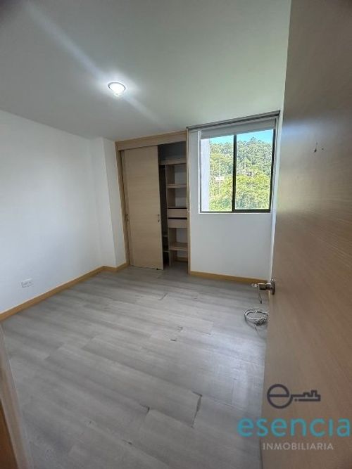 Apartamento de 3 alcobas en arriendo en Castropol, Medellín, 80 m² · foto 16 de 16