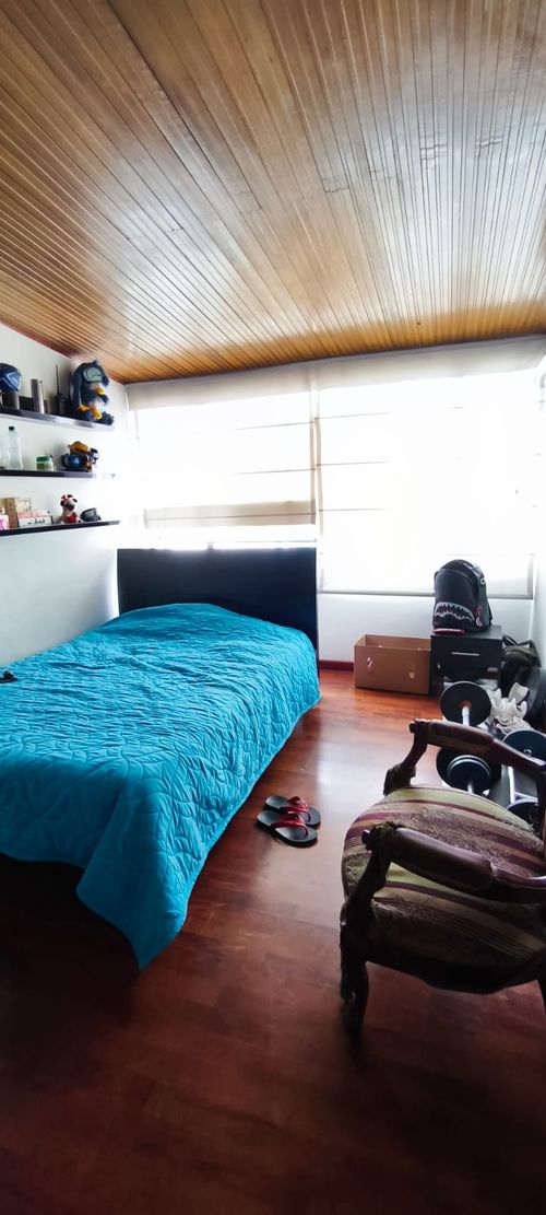 Casa de 5 alcobas en venta en Las Villas, Bogotá, 370 m² · foto 19 de 24
