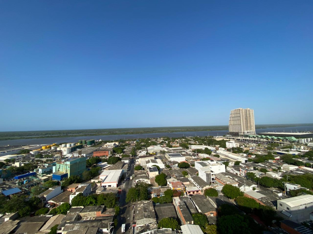 Apartamento en venta en Paraiso, Barranquilla · foto 2 de 9