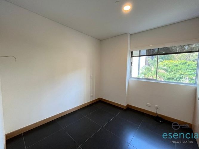 Apartamento de 2 alcobas en arriendo en Los Balsos, Medellín, 90 m² · foto 9 de 9