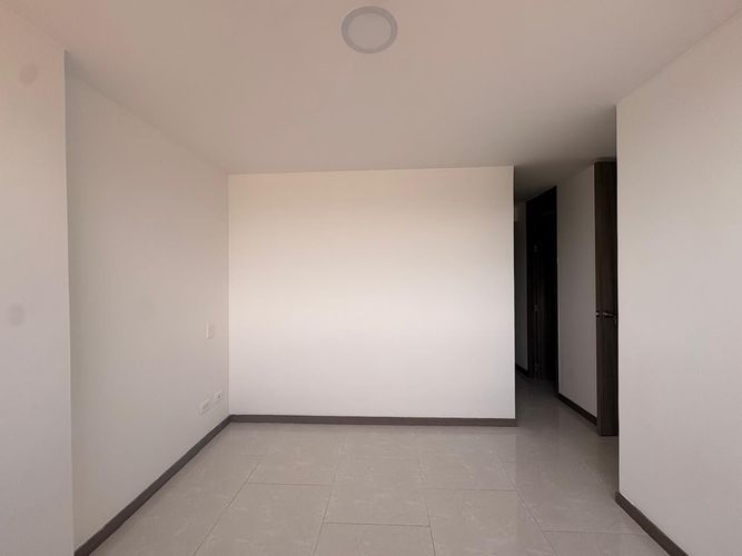 Apartamento de 2 alcobas en arriendo en Aliadas Del Sur, Sabaneta, 55 m² · foto 11 de 14