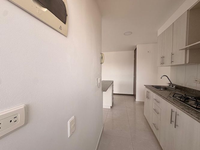 Apartamento de 2 alcobas en arriendo en Aliadas Del Sur, Sabaneta, 55 m² · foto 5 de 14