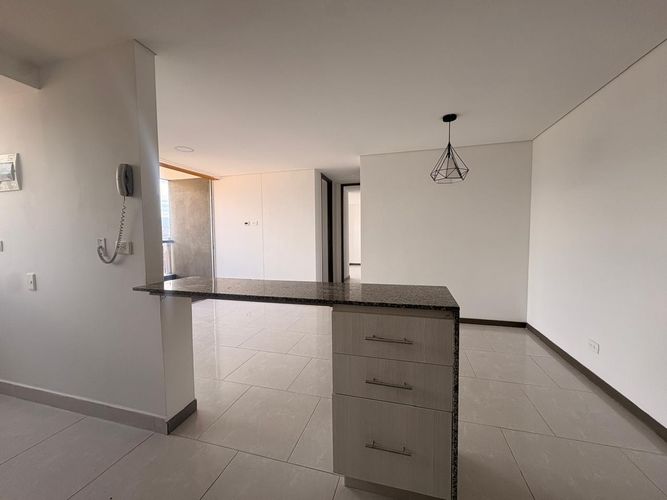 Apartamento de 2 alcobas en arriendo en Aliadas Del Sur, Sabaneta, 55 m² · foto 6 de 14