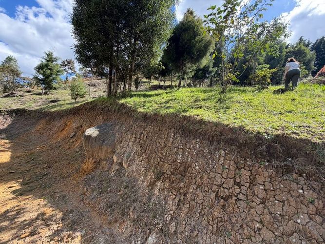 Lote en venta en San Isidro, Guarne, 2095 m² · foto 9 de 9