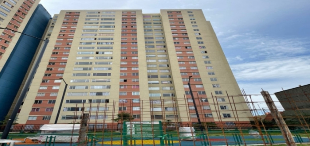 Apartamento en venta en Santa Lucia, Bogotá · foto 2 de 12