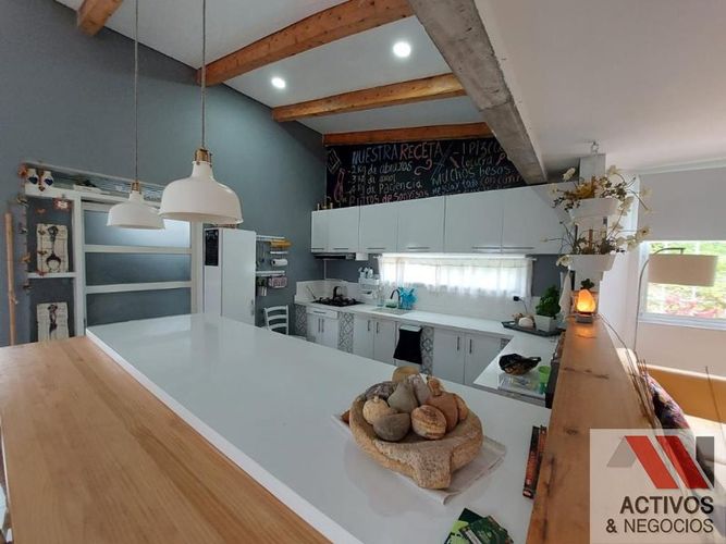 Casa de 4 alcobas en venta en El Carmen De Viboral, El Carmen de Viboral · foto 5 de 24