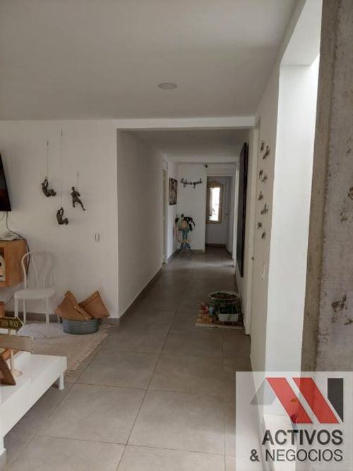 Casa de 4 alcobas en venta en El Carmen De Viboral, El Carmen de Viboral · foto 8 de 24