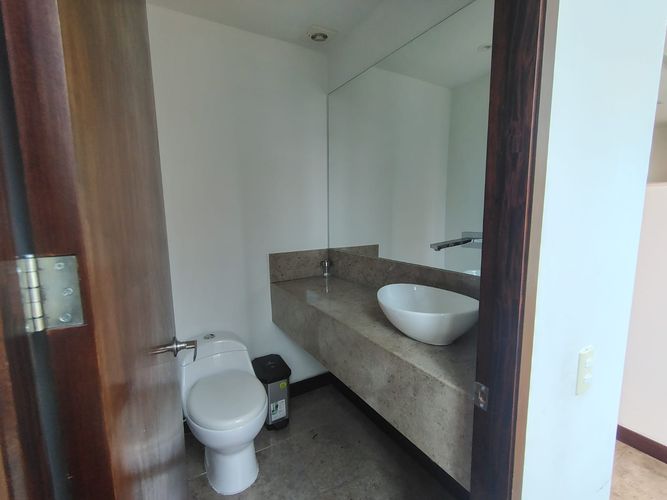 Oficina en arriendo en El Poblado, Medellín, 155 m² · foto 4 de 14