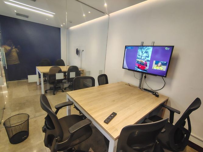 Oficina en arriendo en El Poblado, Medellín, 155 m² · foto 8 de 14