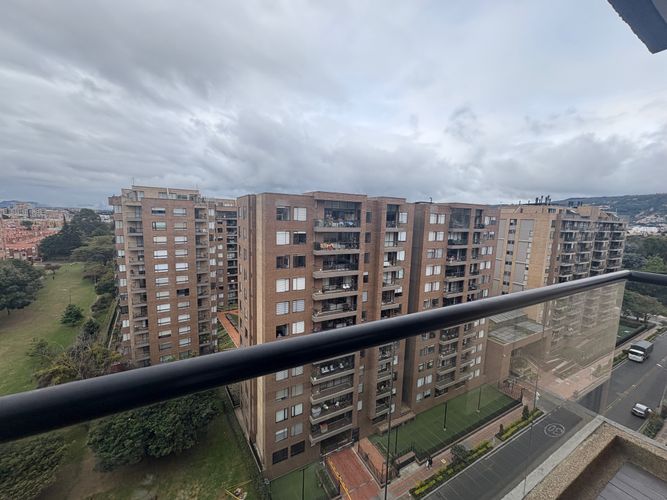 Apartamento de 3 alcobas en venta en Mazuren, Bogotá, 93 m² · foto 18 de 22