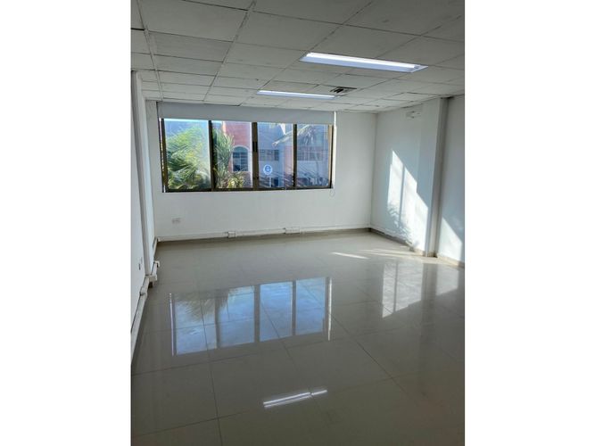 Bodega en arriendo en La Concepcion, Barranquilla, 580 m² · foto 5 de 12