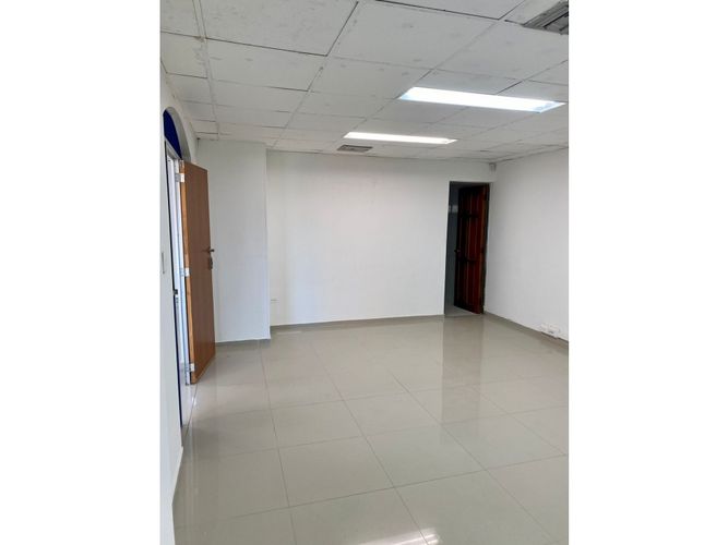 Bodega en arriendo en La Concepcion, Barranquilla, 580 m² · foto 6 de 12