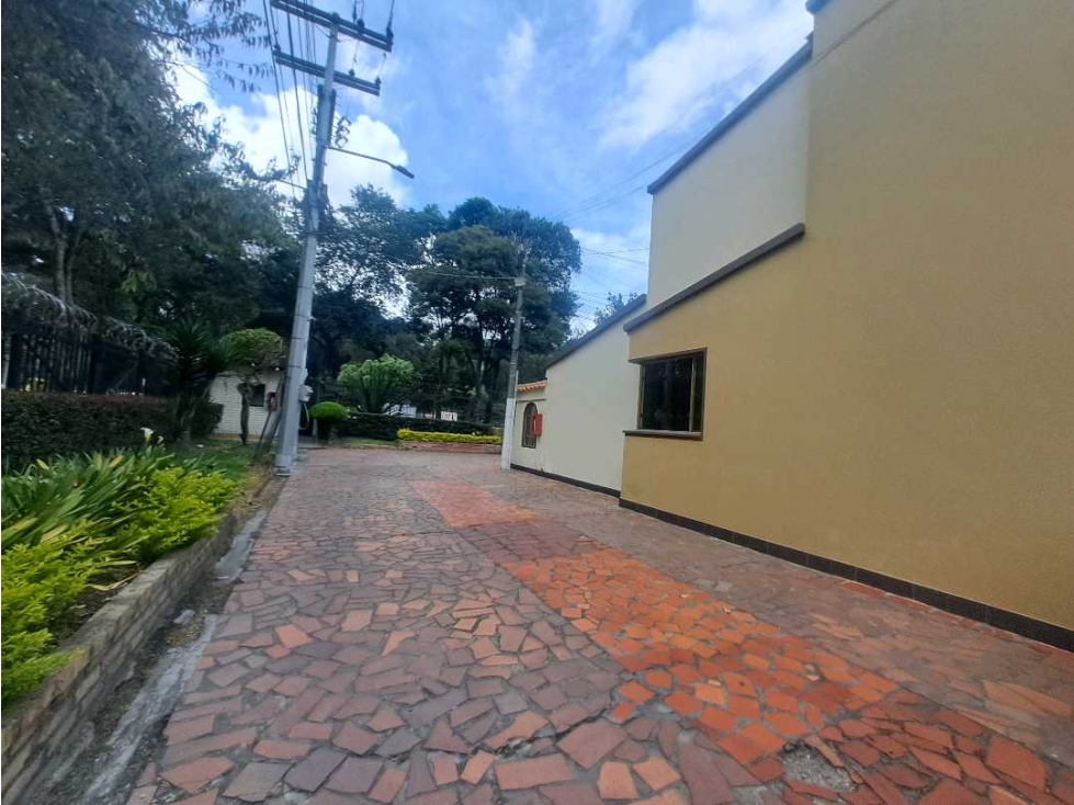 Casa en venta en Castilla, Bogotá · foto 5 de 24