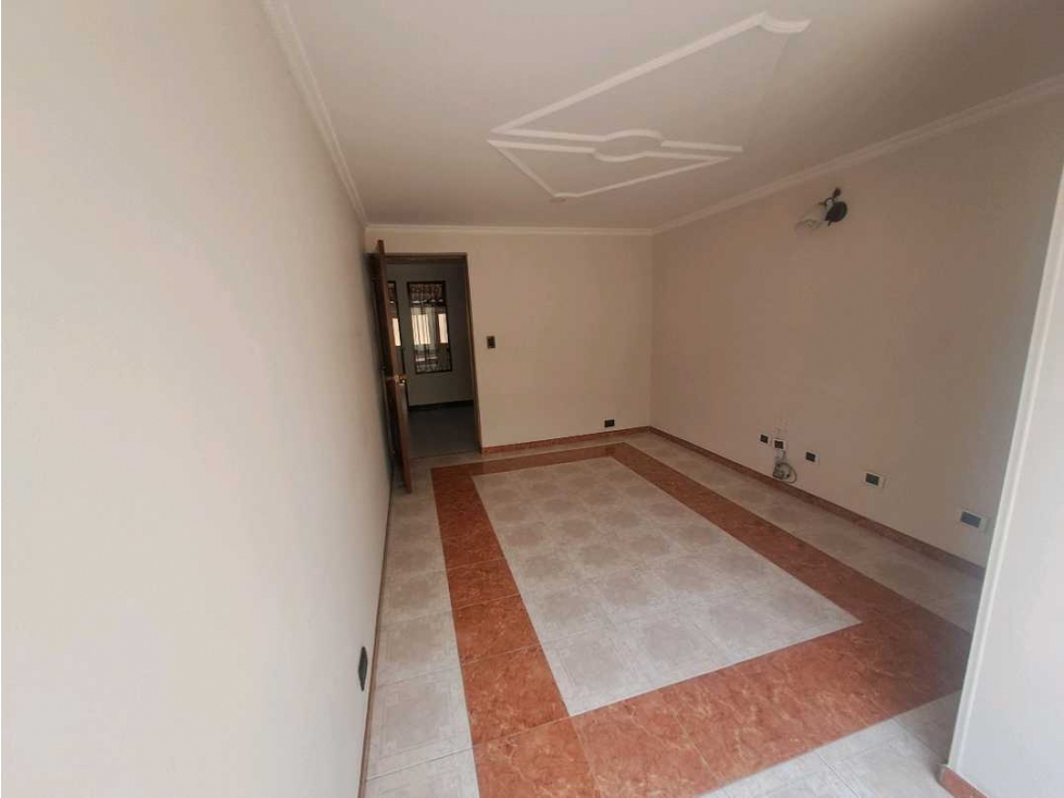 Casa en venta en Castilla, Bogotá · foto 21 de 24