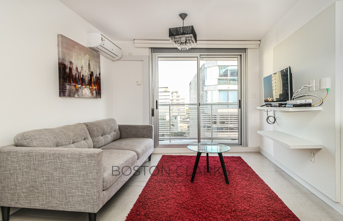 APARTAMENTO EN ALQUILER CON MUEBLES EN POCITOS: 2 DORMITORIOS Y 2 BAÑOS.
