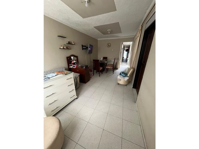 Casa de 6 alcobas en venta en El Jardin, Cali, 270 m² · foto 2 de 19