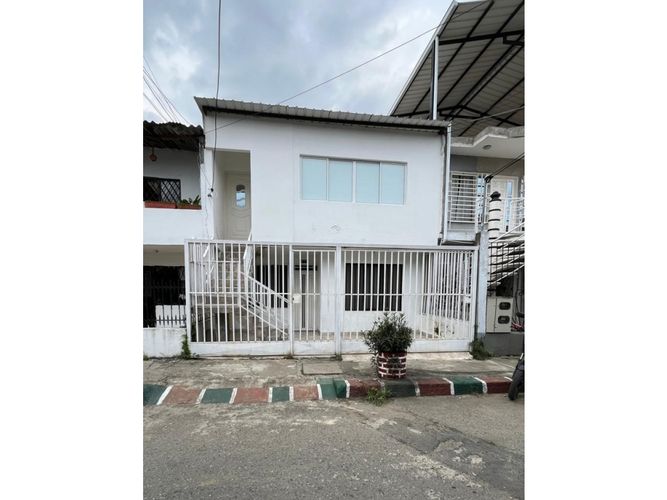 Casa de 6 alcobas en venta en El Jardin, Cali, 270 m² · foto 19 de 19