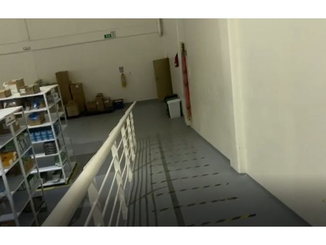 Bodega en arriendo en La Libertad, Neiva, 1000 m² · foto 3 de 7