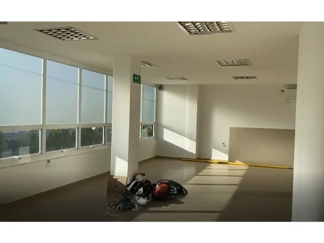 Bodega en arriendo en La Libertad, Neiva, 1000 m² · foto 6 de 7