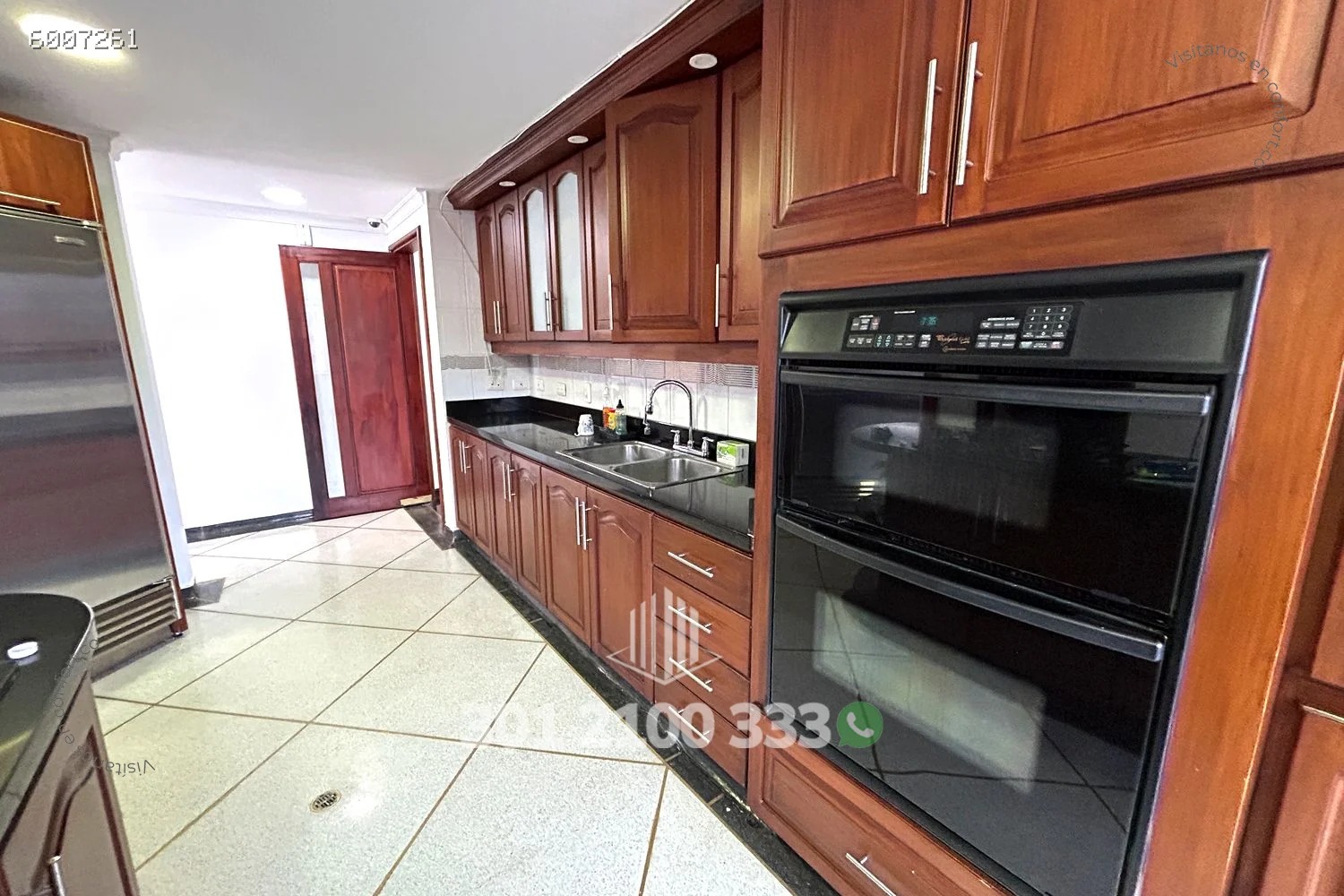 Apartamento en arriendo en Los Balsos, Medellín · foto 10 de 24